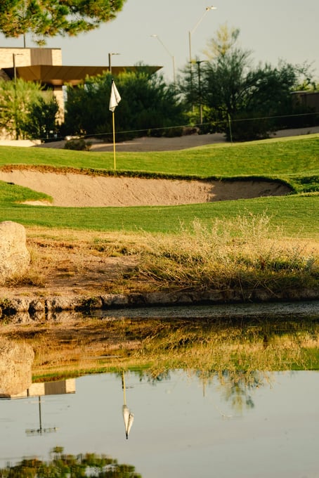 Hole 9.3